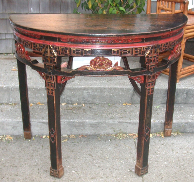 Demilune Table In Excellent Condition For Sale In East Hampton, NY