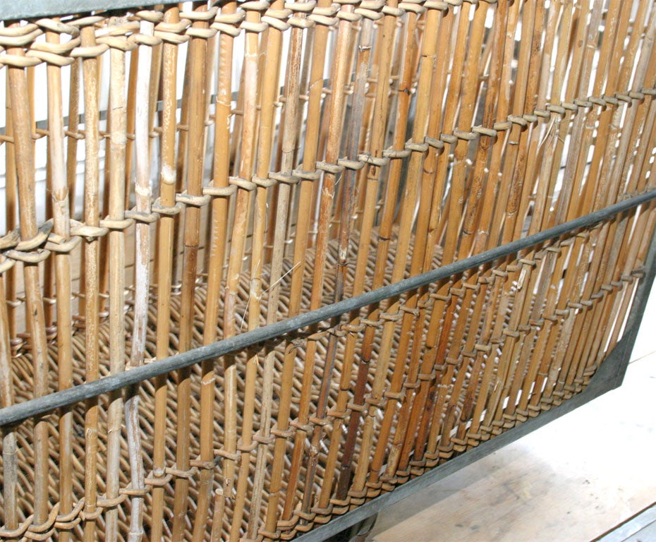 French Bamboo/Metal Laundry Cart 2