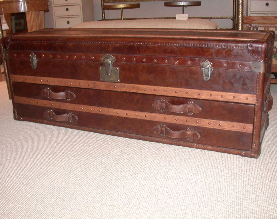 Beautifully made leather end-of-bed foot locker trunk