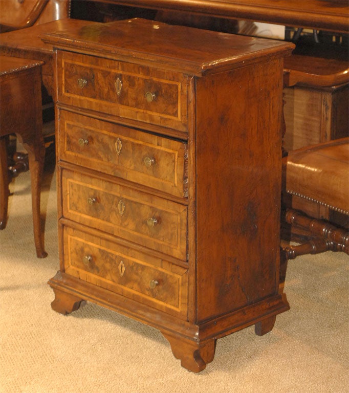 Baroque Small Commode