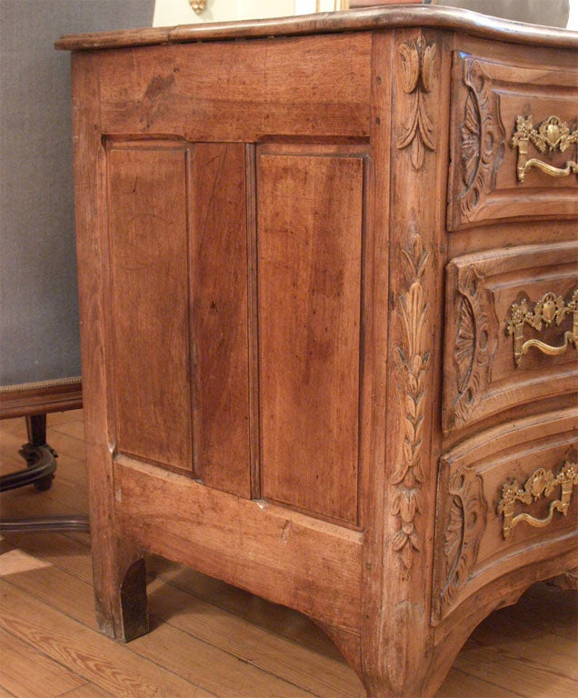 18th Century and Earlier Lyonaise Regence Commode For Sale