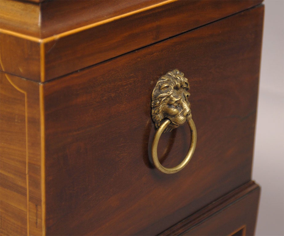 Late George III Inlaid Mahogany Cellarette on stand, c. 1800 1