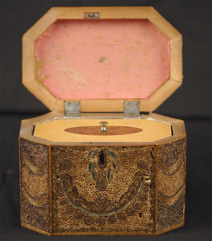 Octagonal George III period Rolled Paper Tea Caddy, c. 1780 4