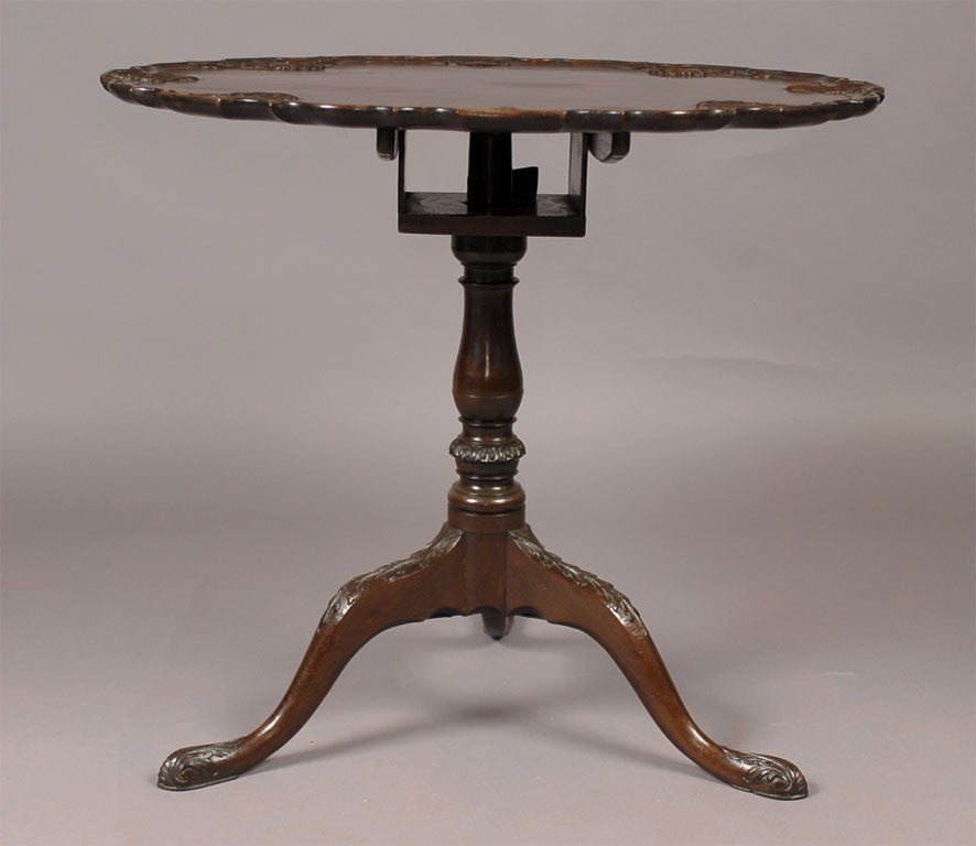 George III Period Mahogany Tilt-Top Dessert Table, circa 1780 For Sale 3