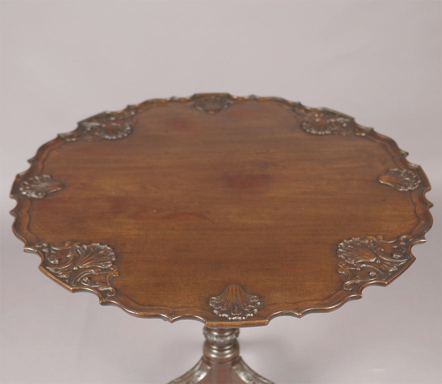 George III Period Mahogany Tilt-Top Dessert Table, circa 1780 For Sale 4