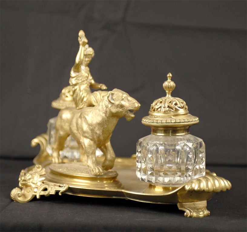 Ensemble d'encriers d'époque Napoléon III en bronze doré et cristal, vers 1870 en vente 3