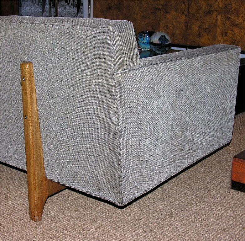 Upholstery American Floating Sofa by Edward J Wormley for Dunbar Furniture Company For Sale