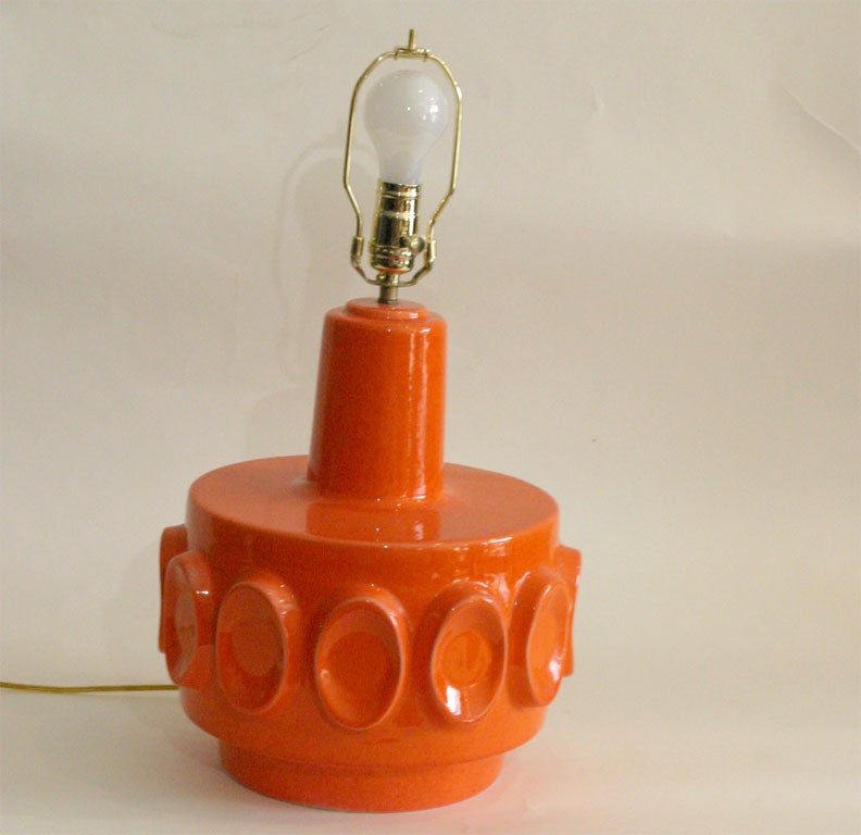 1970 ORANGE CERAMIC LAMP 1