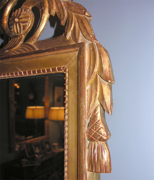 XIXe siècle Miroir français en bois doré de style Louis XVI en vente