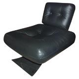 Lounge chair by Oscar Niemeyer
