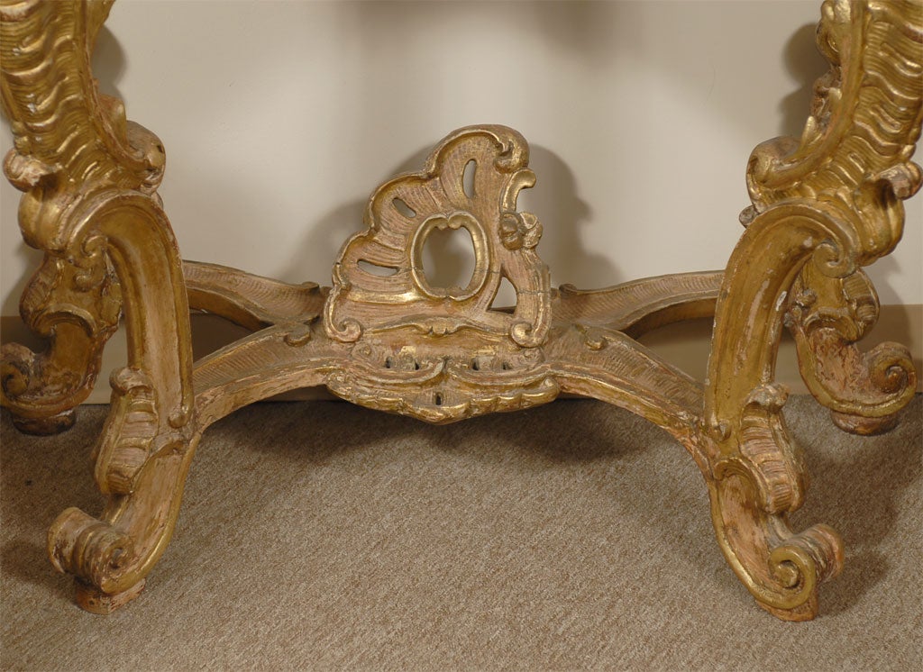 Northern Italian Rococo Giltwood Console with Marble Top, circa 1740 For Sale 1