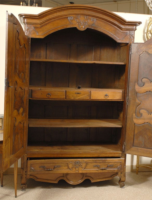 18th Century and Earlier Fine Louis XV Armoire in Walnut from Bresse, France, c. 1750
