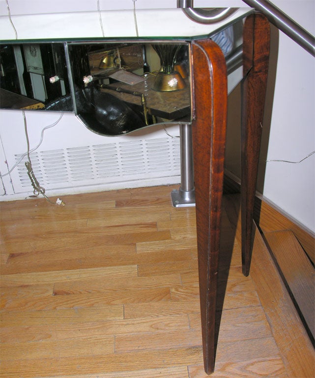 Mirrored vanity with cabriole legs