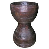 Un grande recipiente in Wood tornito