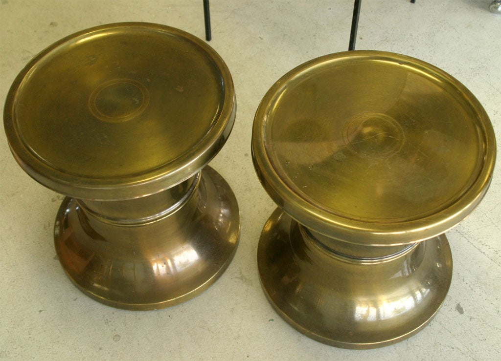 American PAIR OF BRASS MASTERCRAFT TABLES / STOOLS