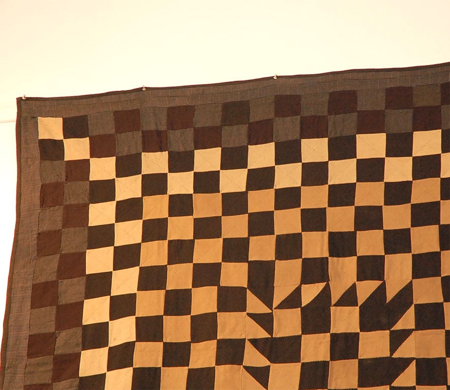 LATE 19THC  BLACK AND WHITE MENNONITE QUILT 1