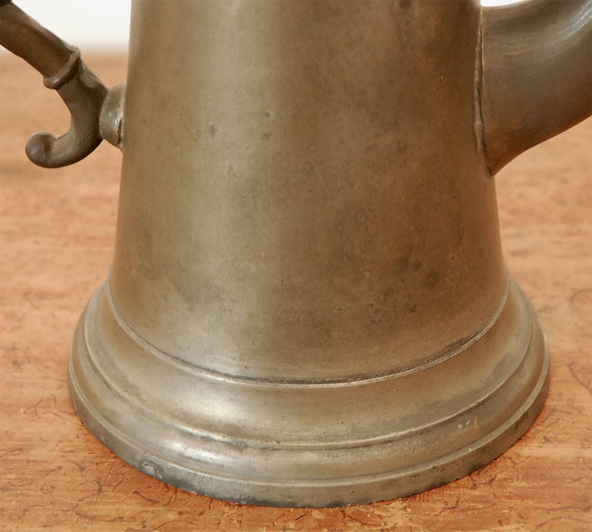 18THC PEWTER PITCHER W/ LID ATTACHED-HALL MARKS  ON LID 3