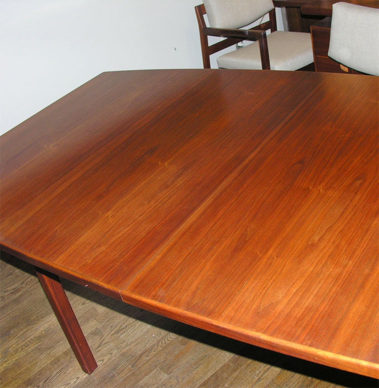 Walnut Jens Risom walnut boat shaped dining table with 6 chairs
