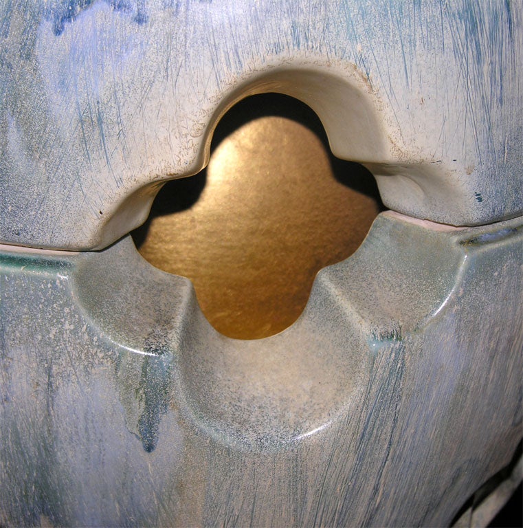 Italian Quatrefoil Pottery Lamp For Sale 3