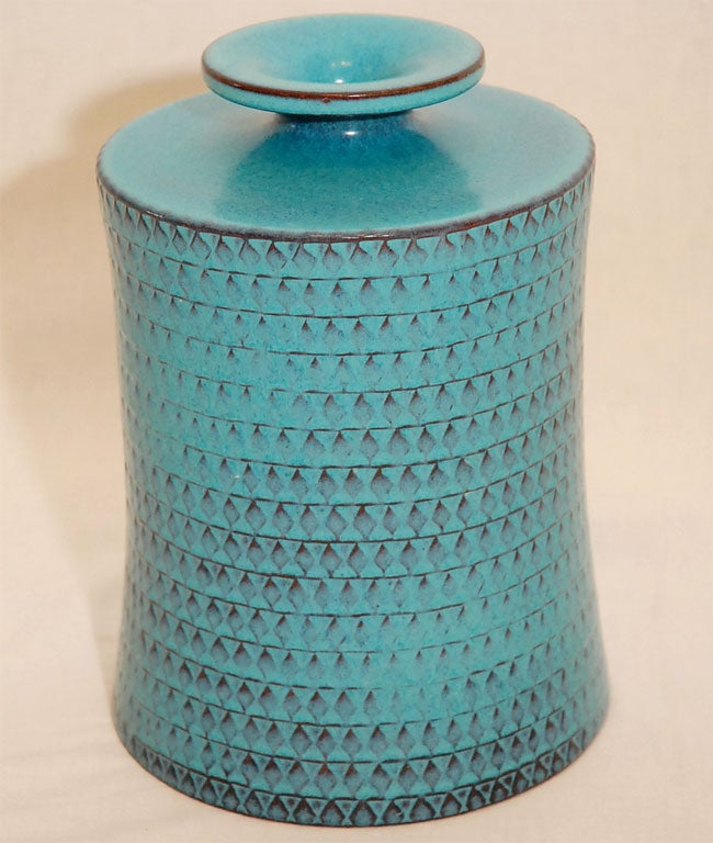 Large Stig Lindberg vase produced by Gustavsberg