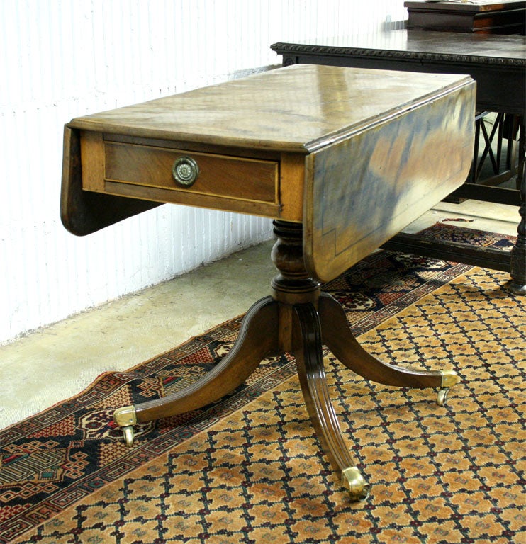 English Mahogany Drop Leaf Table For Sale