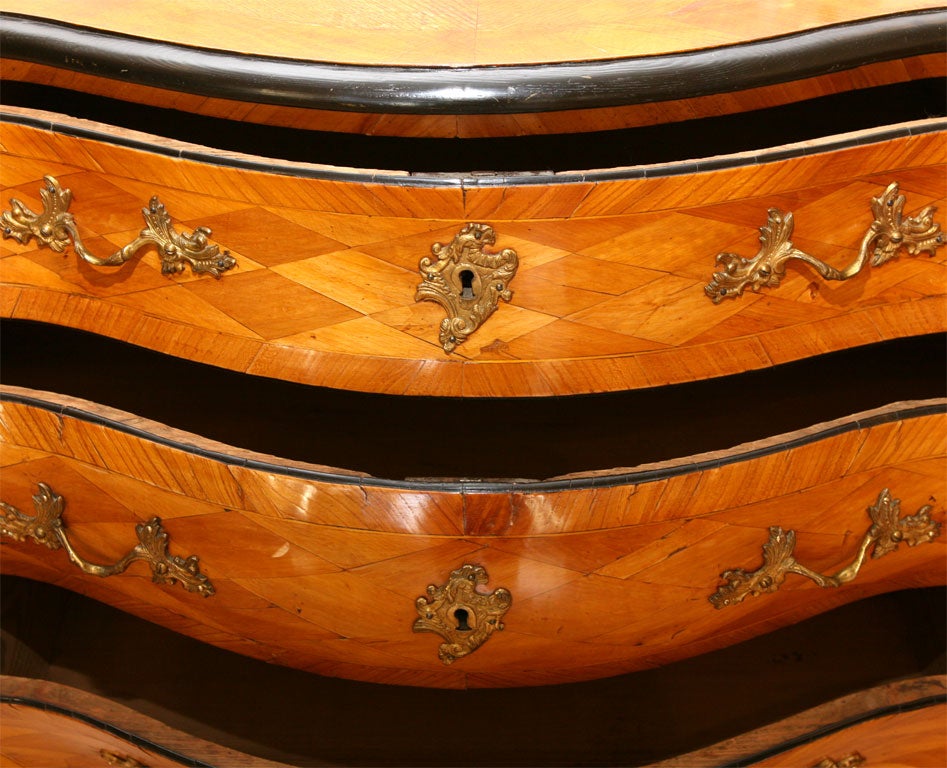 bombe chest of drawers
