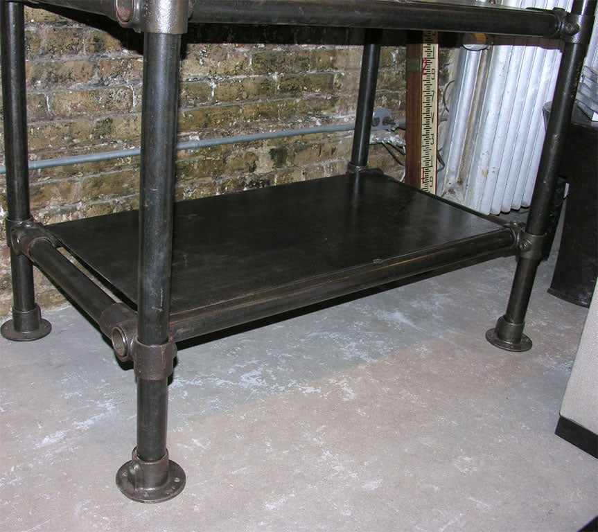 INDUSTRIAL METAL TUBULAR SHELVING