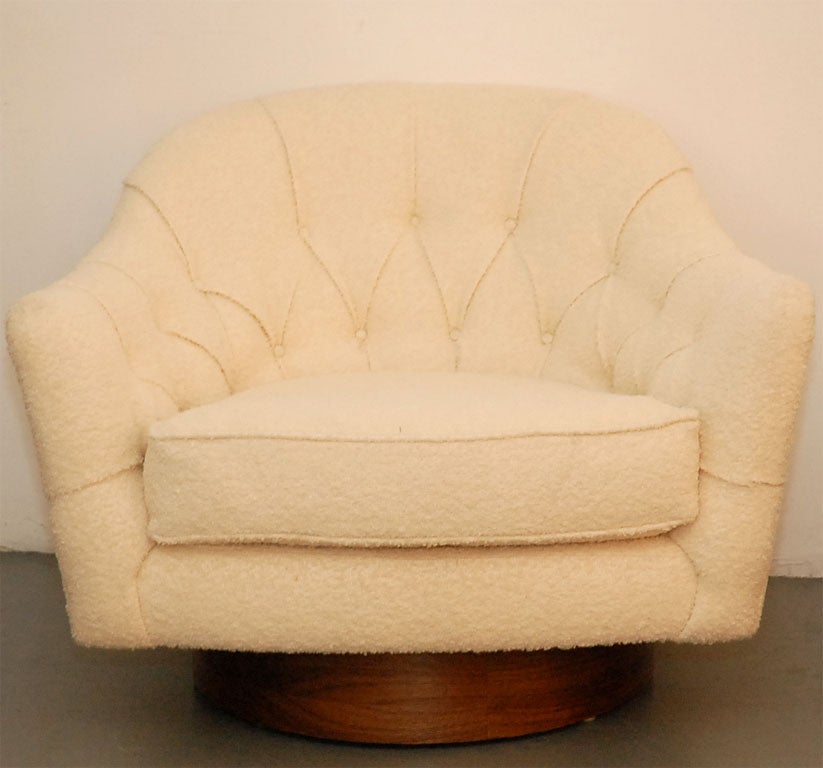 drexel modern swivel chair