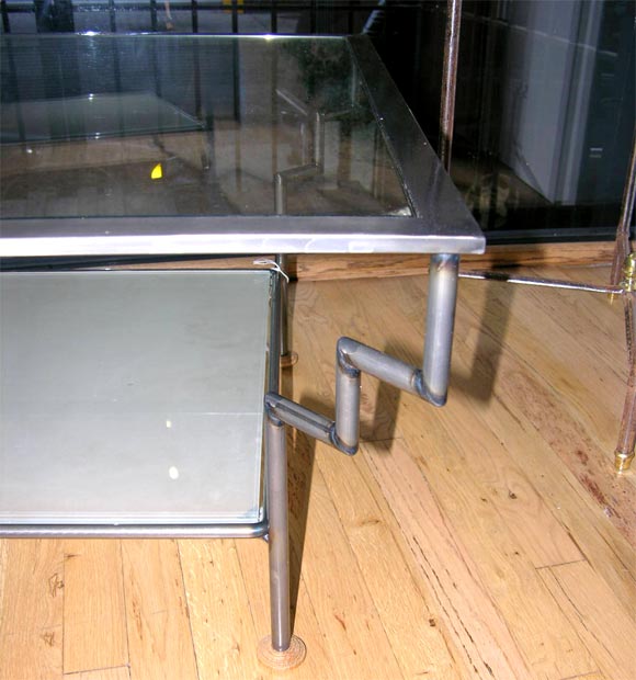 Two Tiered Glass Coffee Table In Excellent Condition In New York, NY