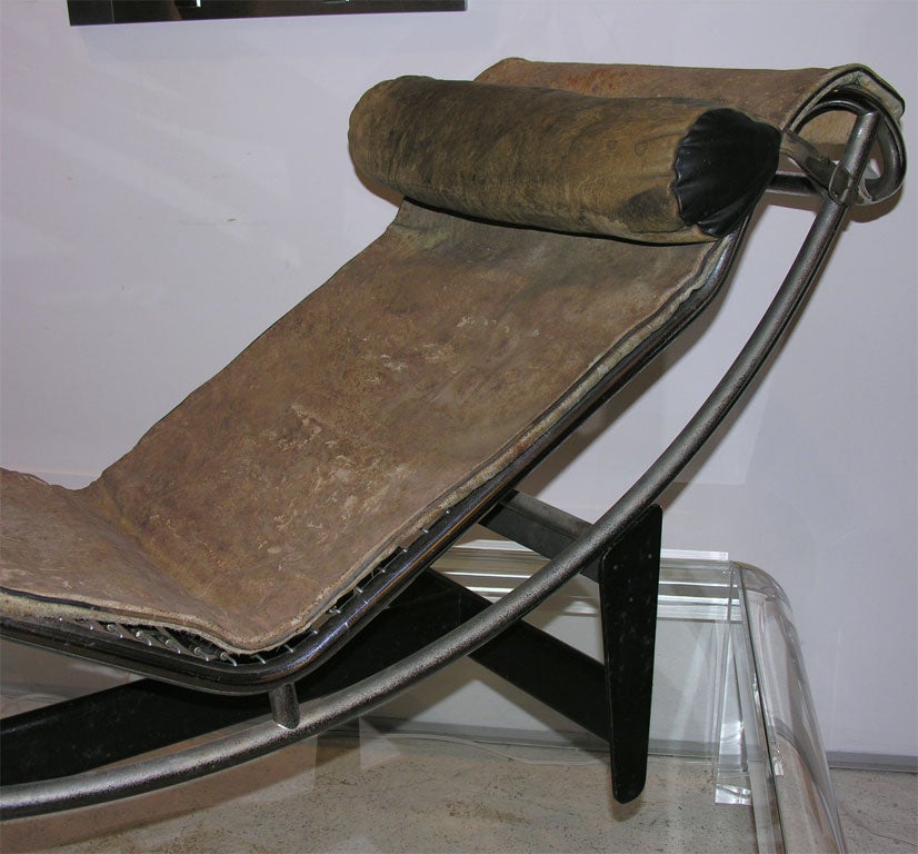 Mid-20th Century Chaise Lounge Model LC/4-444 by Le Corbusier