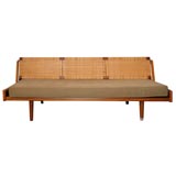Daybed designed by Hans Wegner