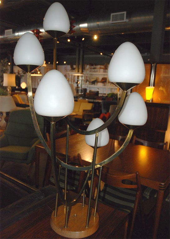 Mid-Century Modern Large Brass Table Lamp with Multiple Globes in the Style of the Laurel Lamp Co. For Sale