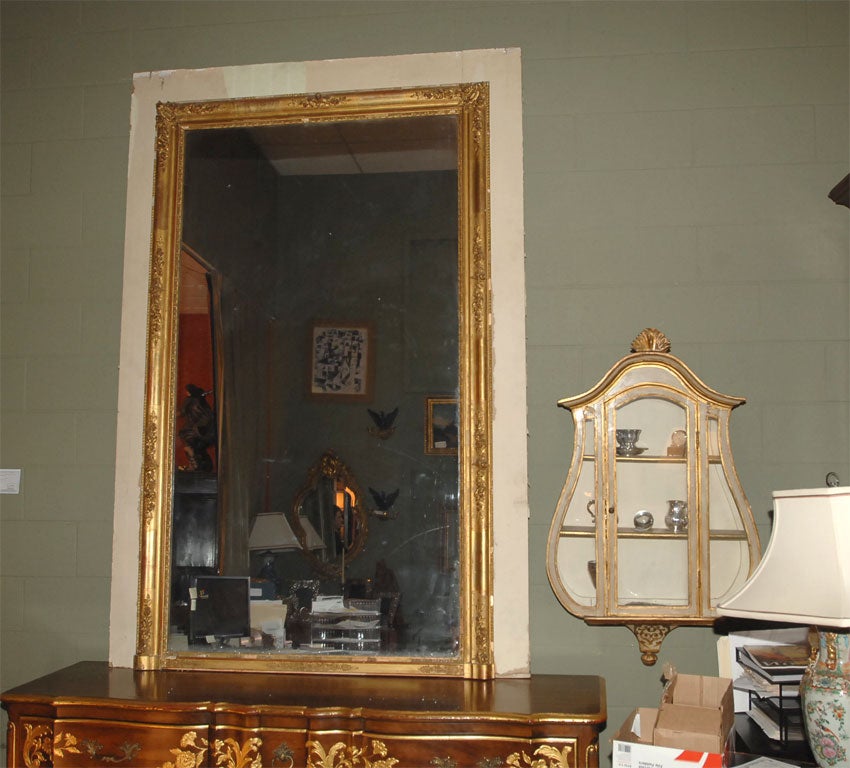 Large Miroir de Boiserie