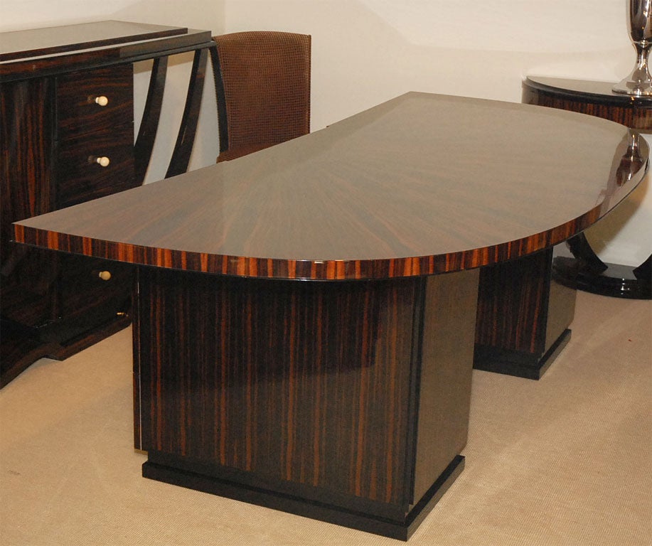 Grand Starburst Macassar Ebony Executive Desk In Excellent Condition For Sale In Los Angeles, CA
