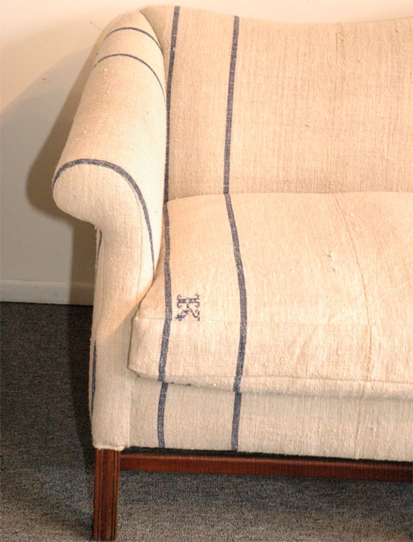 queen anne camelback sofa