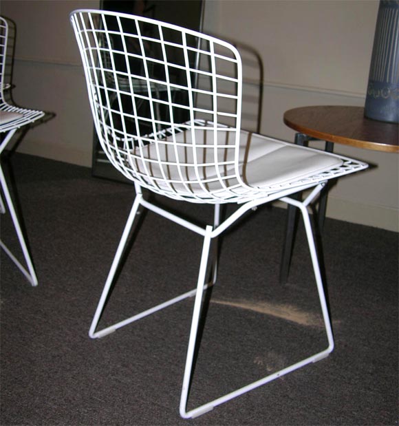 Set of Four Harry Bertoia Chairs 2