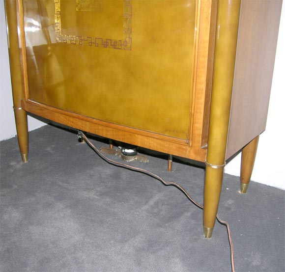 French Fine lacquered bar cabinet by Batistin Spade