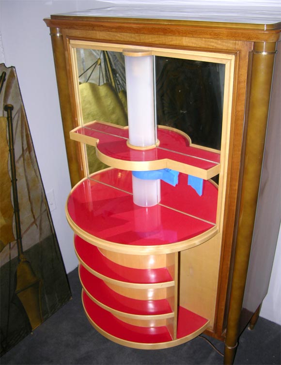 Fine lacquered bar cabinet by Batistin Spade 1