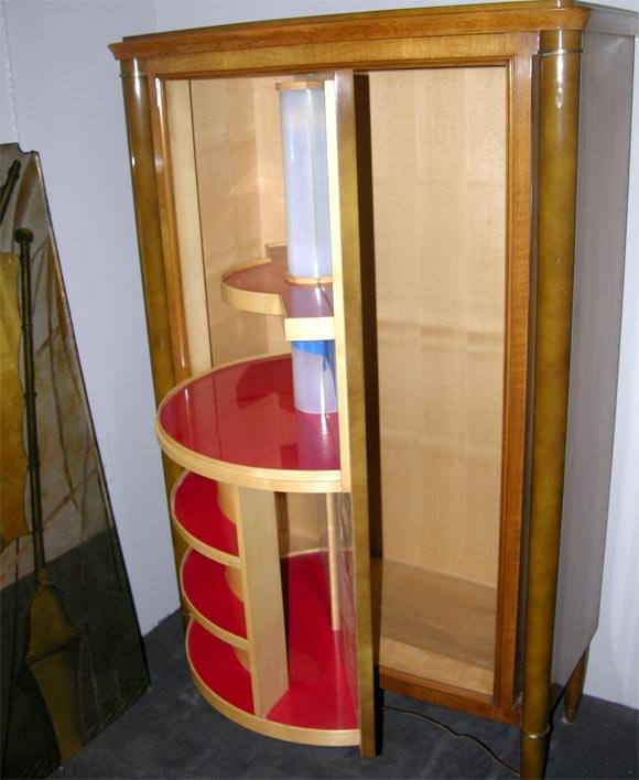 Fine lacquered bar cabinet by Batistin Spade 4