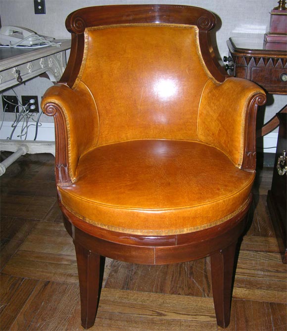 Gentleman's Leathered Desk Chair