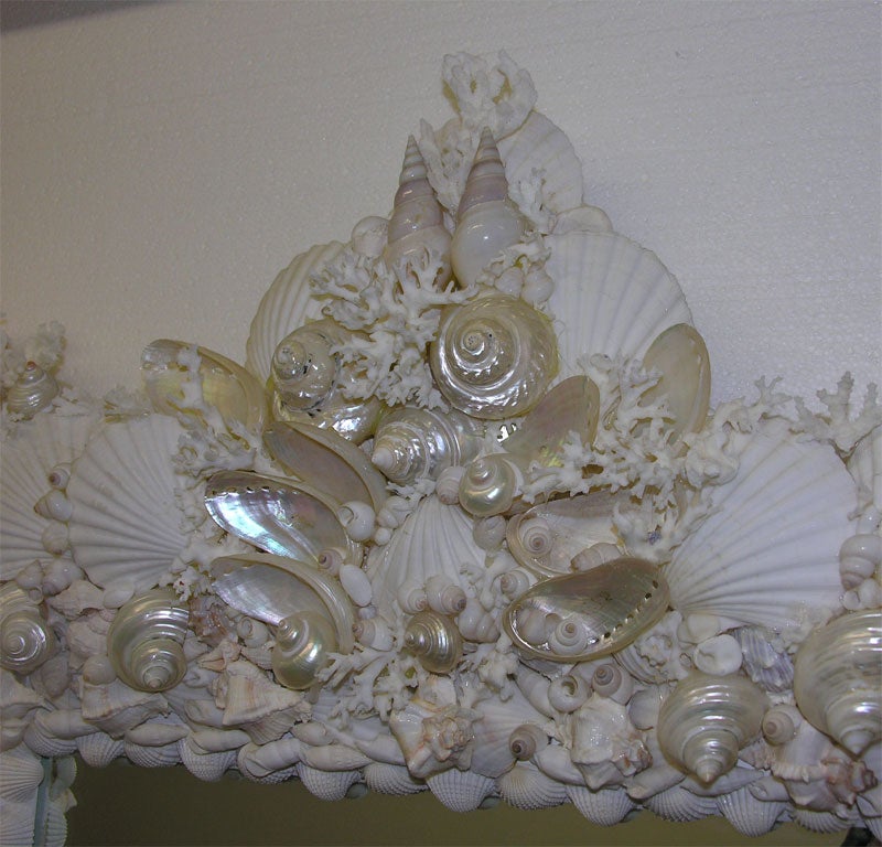 Seashell Mirror by Mongiardino For Sale 2