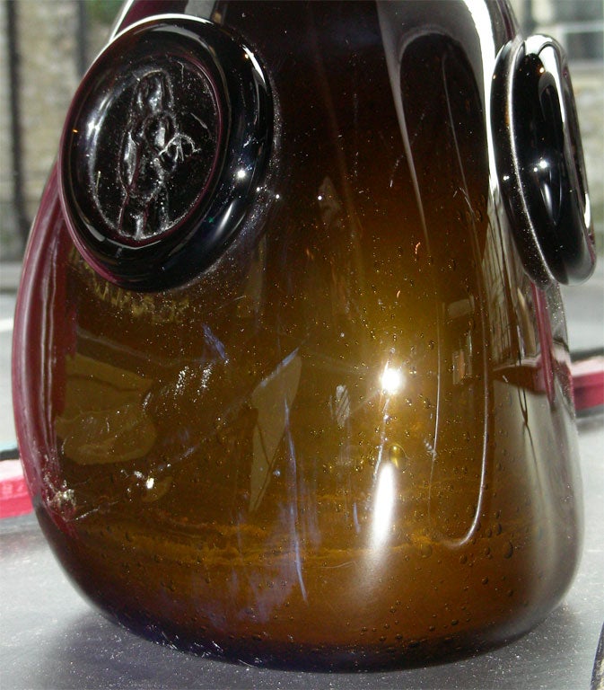 A brown glass bottle by Eric Hoglund Sweden, C 1960 For Sale 4