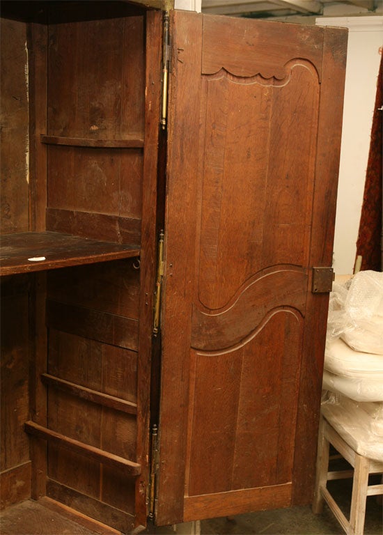 18th Century and Earlier 18th Century French Louis XV Armoire