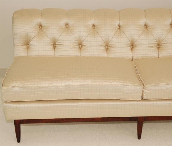 Mid-20th Century An Elegant Tufted Silk Upholstered Banquette