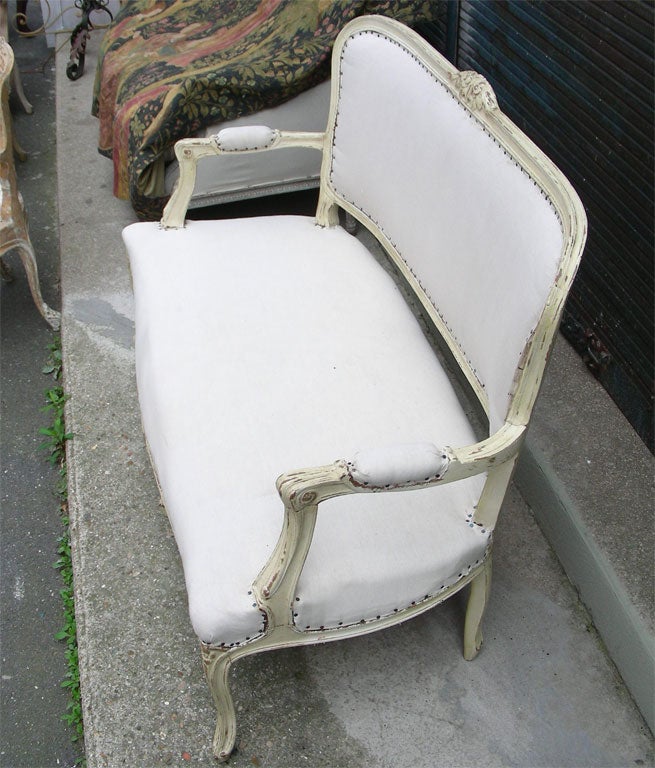 Louis XV Style White Beech Settee For Sale 3