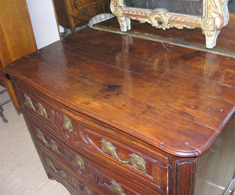 18th Century Provincial Commode 5