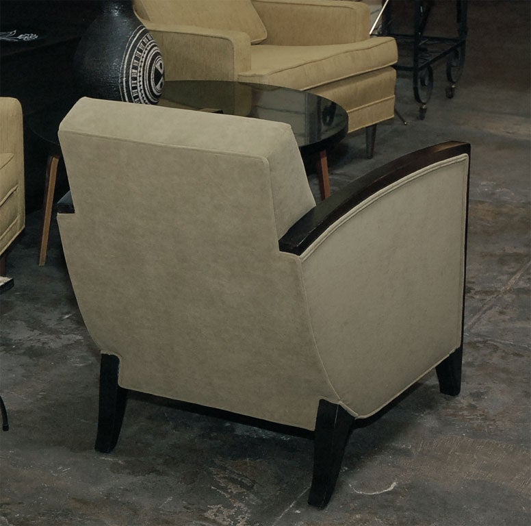Elegant Art Deco Lounge Chair 4