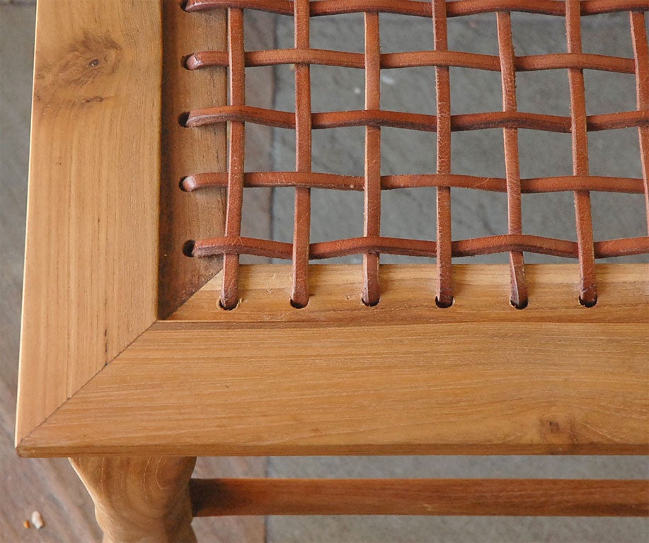 Paar ägyptisch inspiriertes Teakholz  Stühle 3