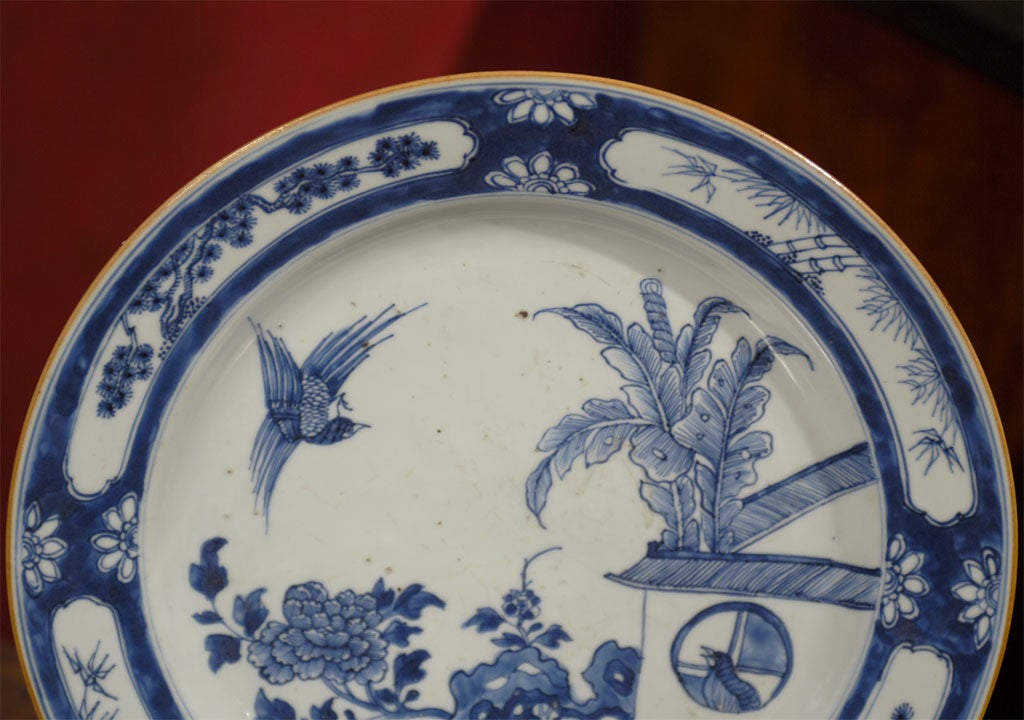18th C. Blue and White Chinese Plate For Sale 1