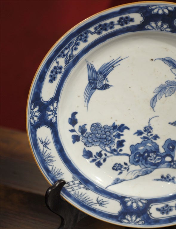18th C. Blue and White Chinese Plate For Sale 2